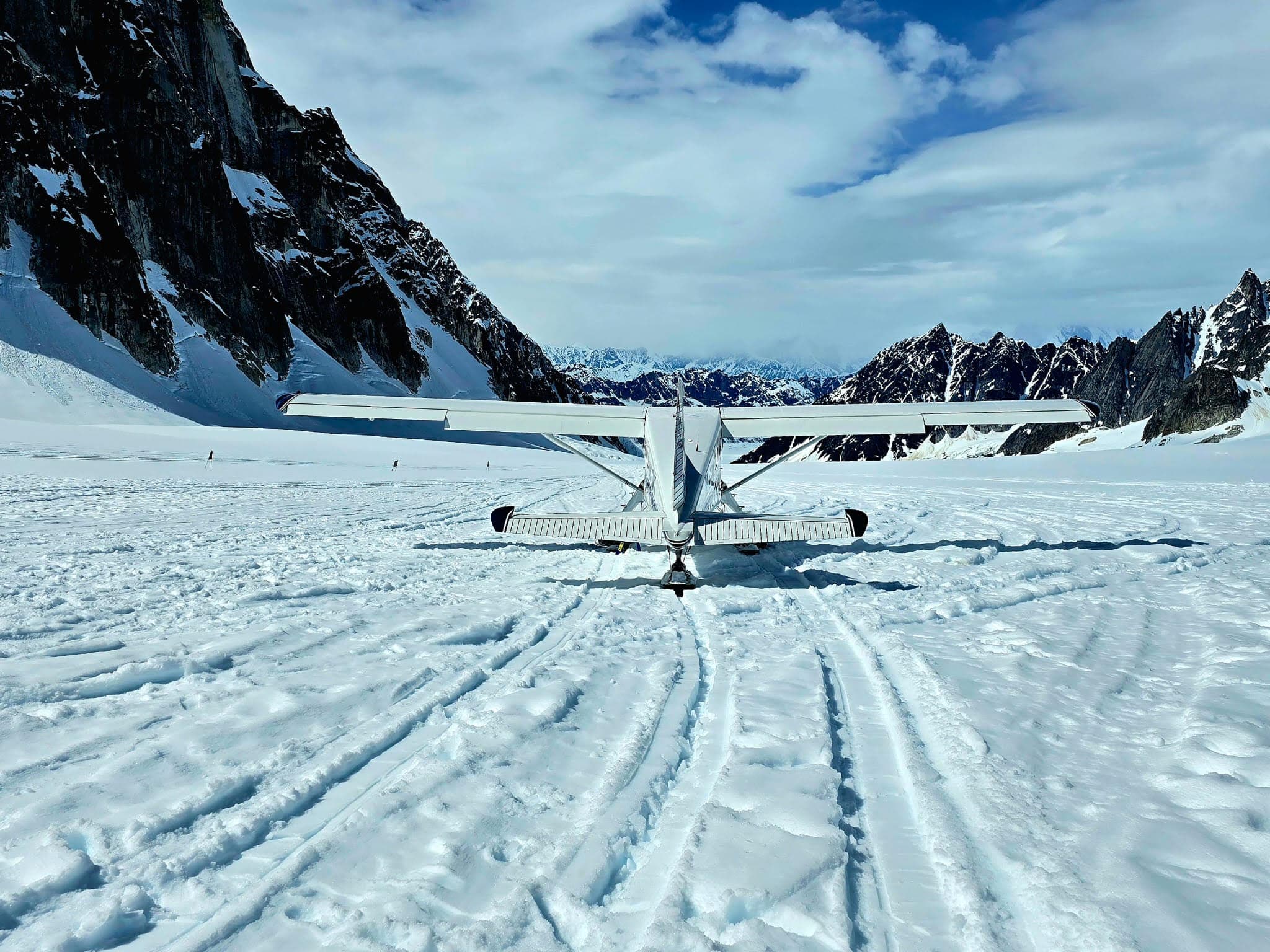 A plane landed in the Denali Glacier in Alaska