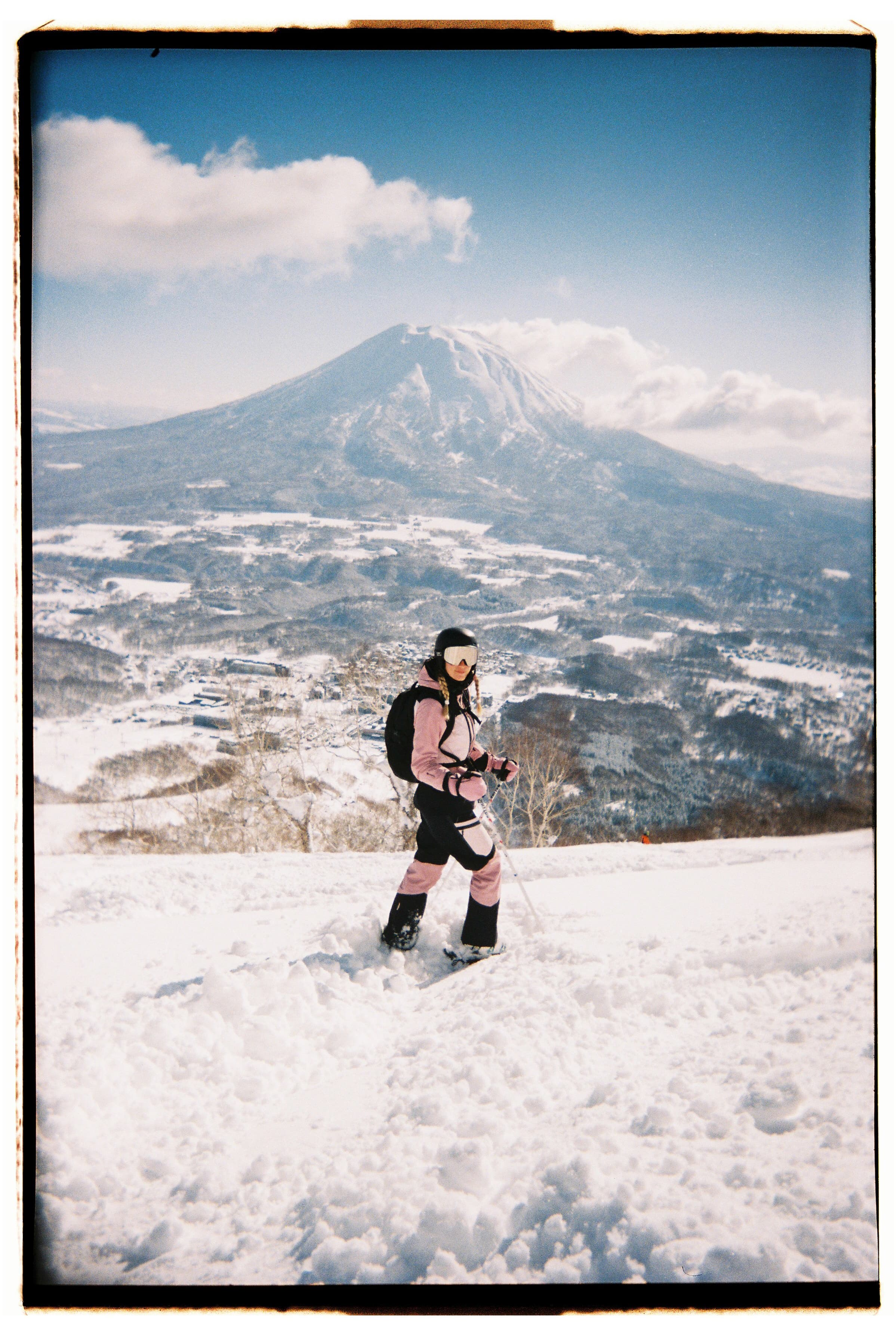 Pow-Niseko-japan-ski-fun-pink