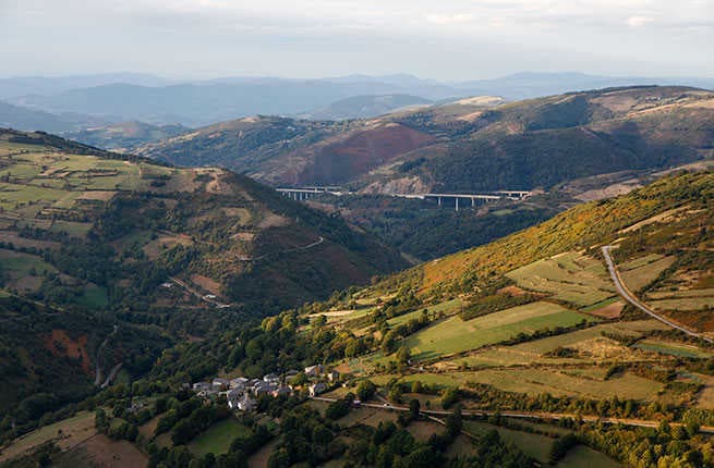 Camino-de-Santiago-running