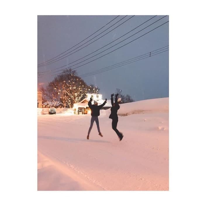 Girls enjoying the Japan in Niseko